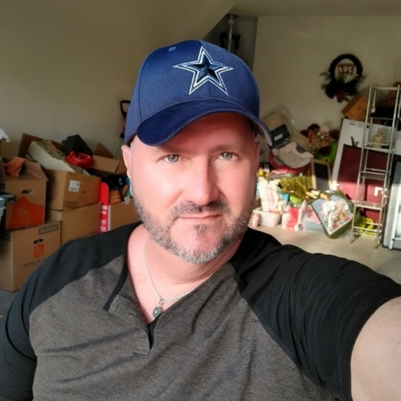 Meet your Posher, Jerald - Picture 3 of 6